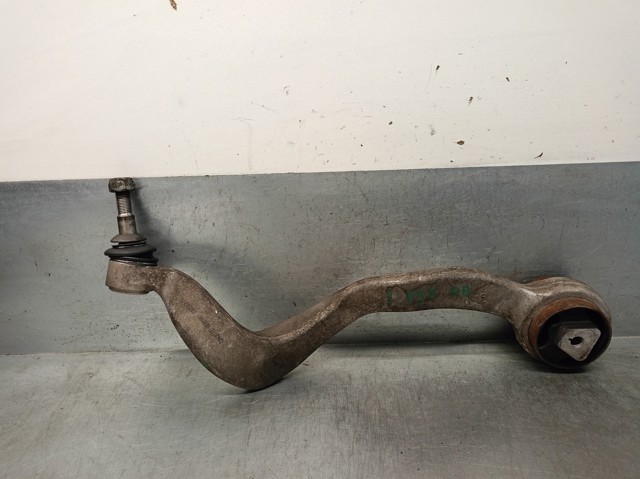 Brazo inferior derecho de la suspensión delantera 31126774832 BMW