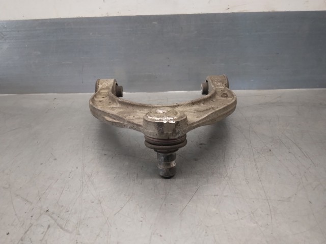 31126775967 Brazo superior izquierdo/derecho de suspensión delantera  comprar en Pontevedra