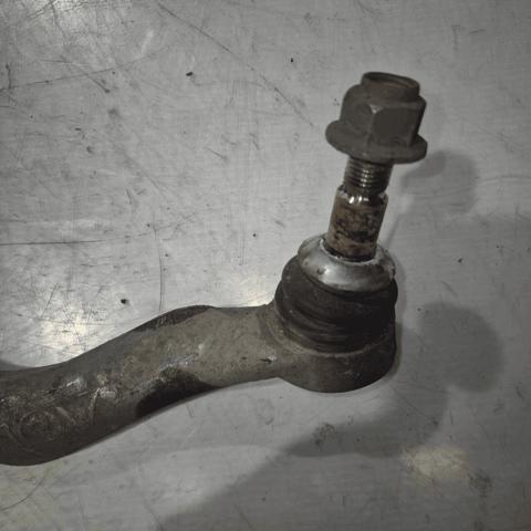31126855741 Brazo inferior izquierdo de la suspensión delantera  en stock Sabadell