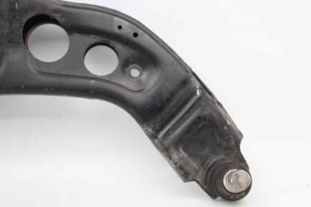 31126879842 Brazo inferior derecho de la suspensión delantera  comprar en Reus
