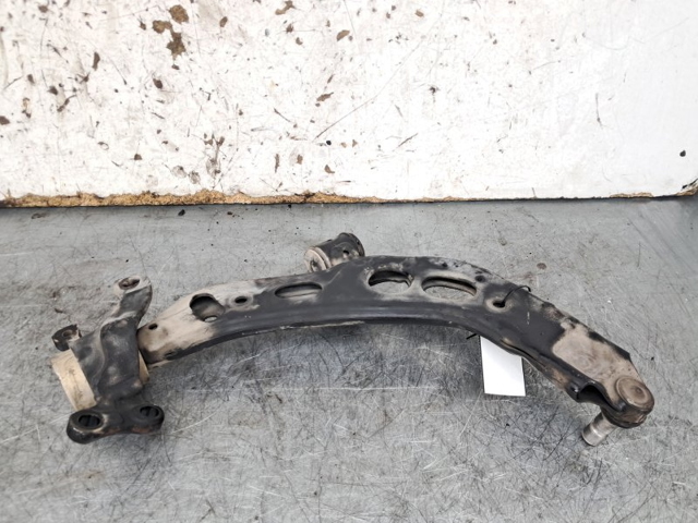 BMW 31126879843 Brazo inferior izquierdo de la suspensión delantera  en stock Terrassa