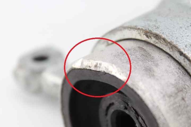 BMW 31126879843 Brazo inferior izquierdo de la suspensión delantera comprar Pamplona