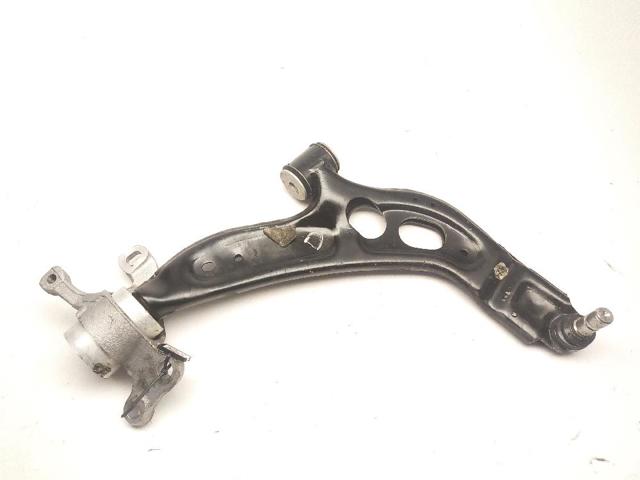 31126879844 Brazo inferior derecho de la suspensión delantera  disponible Utrera