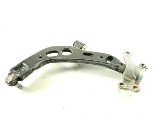 Brazo inferior derecho de la suspensión delantera 31126879844 BMW