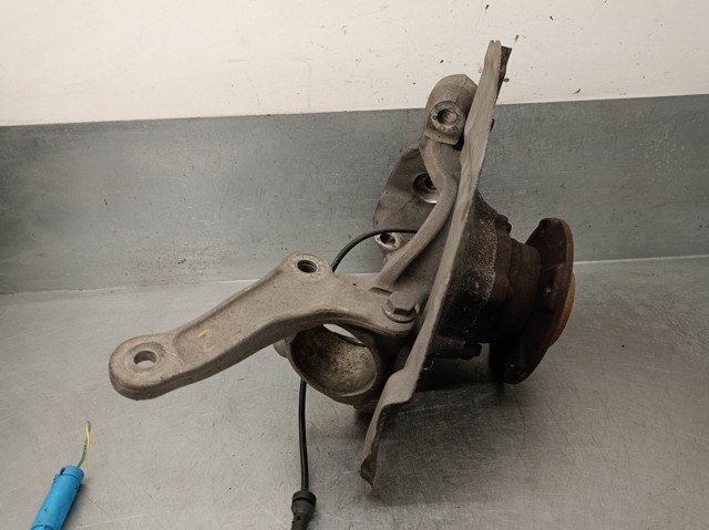 31216760954 Mangueta delantera derecha  en stock Sabadell