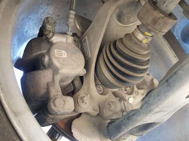 Muñón del eje, suspensión de rueda, delantero derecho 31216876646 BMW