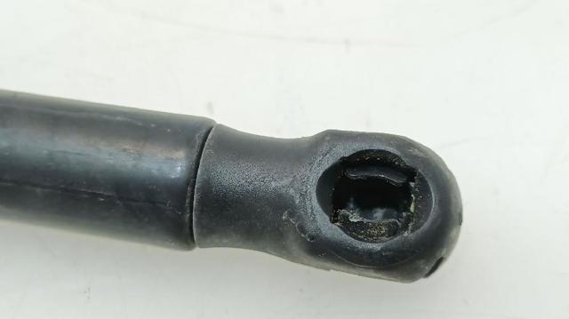 VOLVO 31218478 Amortiguador de capó  en stock Valencia