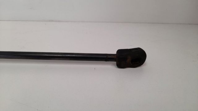 31218478 VOLVO Amortiguador de capó  disponible Vigo