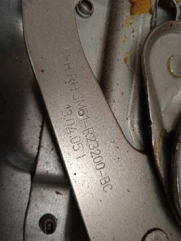 31253514 VOLVO Mecanismo de elevalunas delantero derecha comprar Madrid