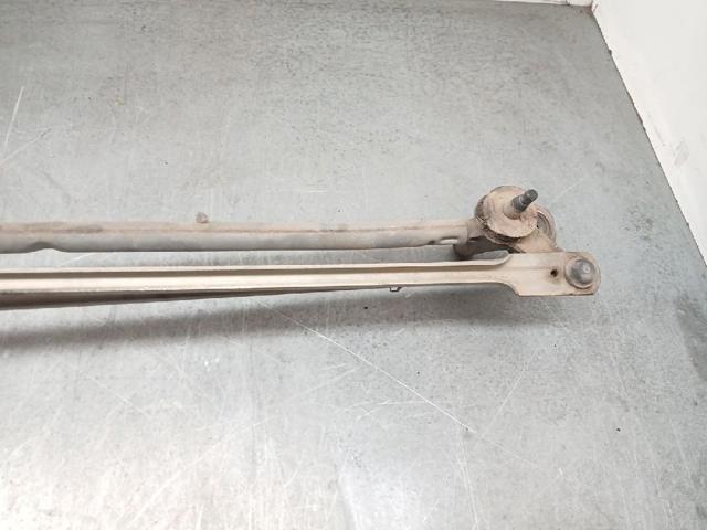31253518 VOLVO Trapezio del limpiaparabrisas  disponible Alicante