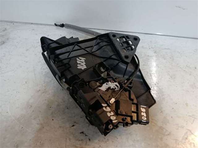 31253657 VOLVO Cerradura de puerta delantera izquierda  comprar en Oviedo
