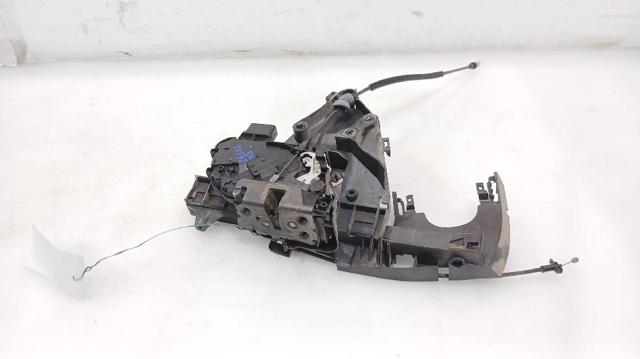 VOLVO 31253658 Cerradura de puerta delantera derecha comprar Pamplona