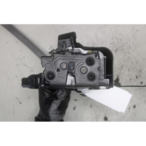 VOLVO 31253916 Cerradura de puerta trasera izquierda comprar Barcelona
