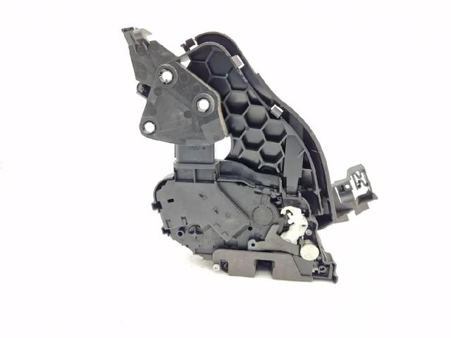31253917 VOLVO Cerradura de la puerta trasera derecha  en stock Córdoba