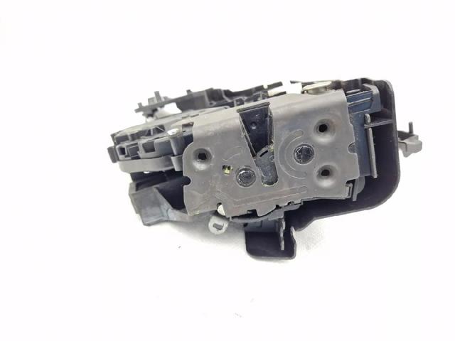 31253917 VOLVO Cerradura de la puerta trasera derecha  disponible Alicante