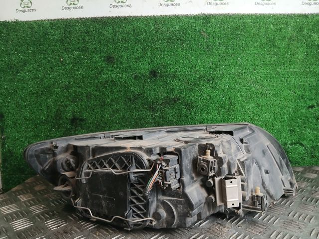 31265694 VOLVO Faro izquierdo  en stock Huelva