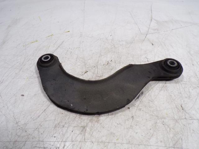 31277305 VOLVO Brazo superior de suspensión trasera izquierdo/derecho  comprar en Oviedo