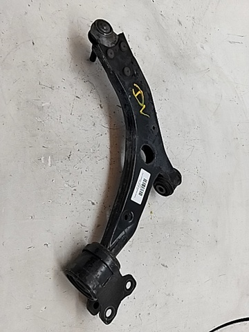 31277465 Brazo inferior derecho de la suspensión delantera  en stock Granada