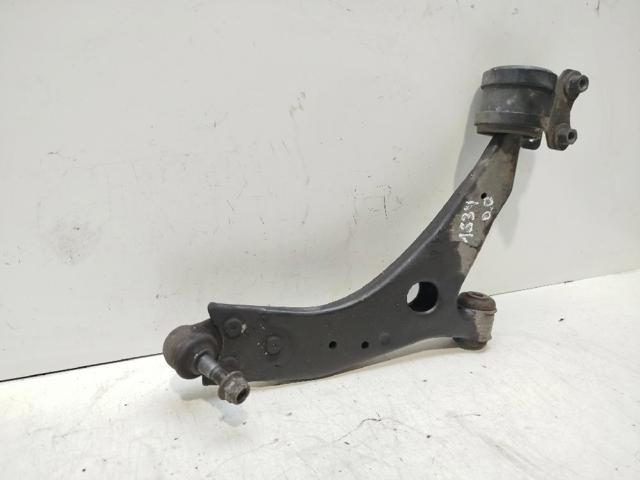 31277465 Brazo inferior derecho de la suspensión delantera comprar Girona