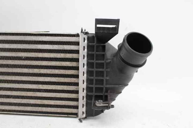 VOLVO 31280122 Intercooler  disponible España