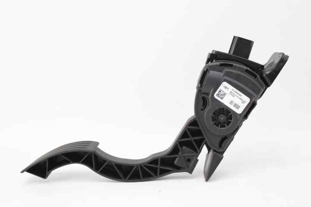 31280595 Pedal del acelerador  disponible Burgos