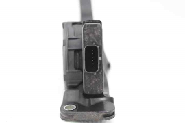 31280595 VOLVO Pedal del acelerador  comprar en Lleida