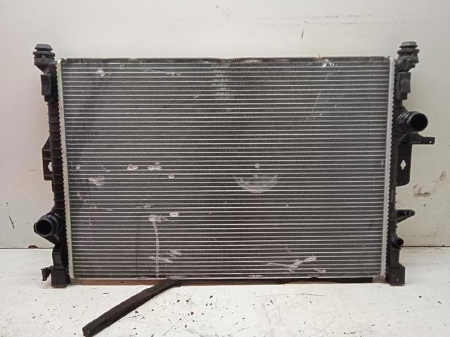 31293689 VOLVO Radiador comprar Bilbao