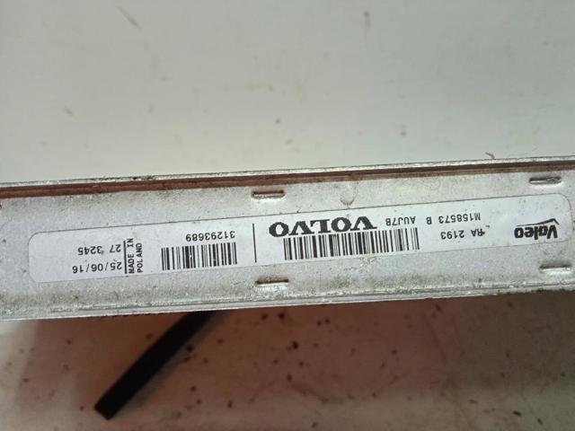 31293689 VOLVO Radiador de refrigeración del motor  disponible Ourense