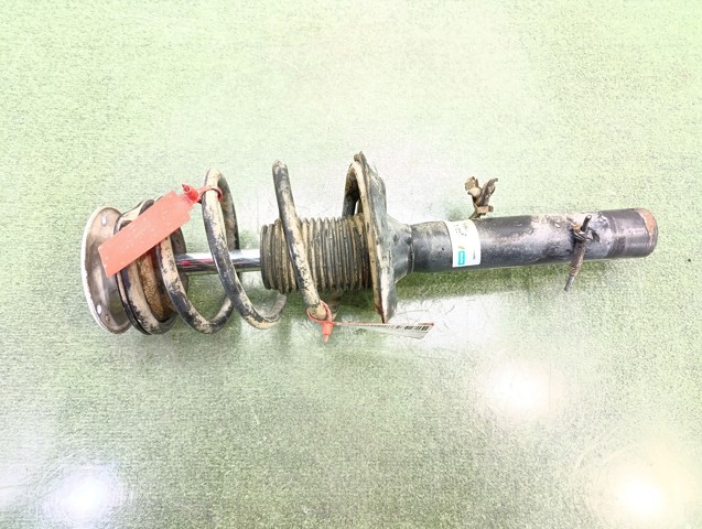 31313453522 Amortiguador delantero derecho  disponible Málaga