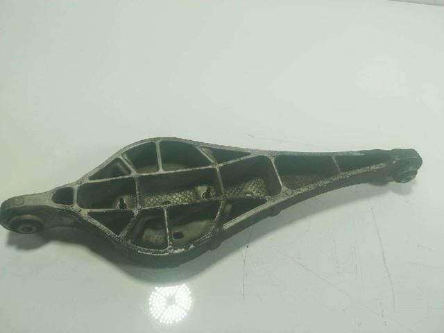 31317603 VOLVO Brazo inferior trasero izquierdo/derecho  comprar en Jaén