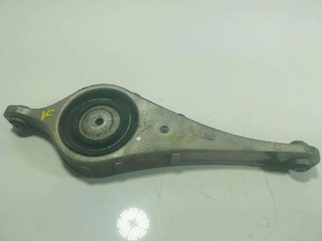 31317603 VOLVO Brazo inferior trasero izquierdo/derecho  en stock Gandía