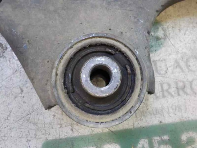31317662 VOLVO Brazo inferior derecho de la suspensión delantera  comprar en Lleida