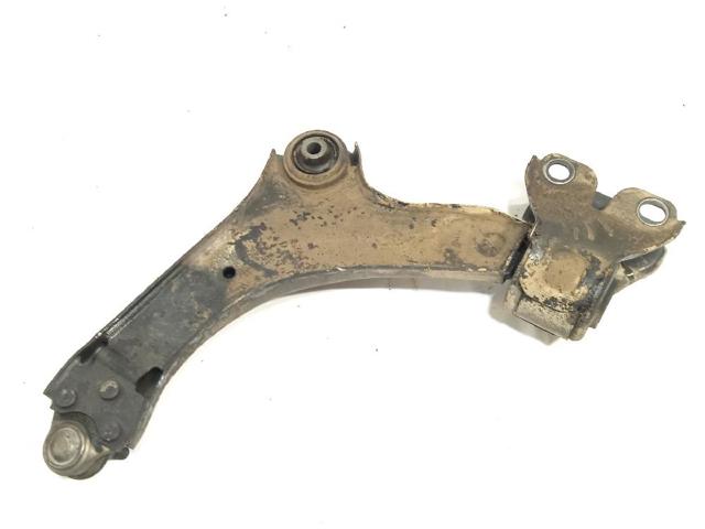 31317662 VOLVO Brazo inferior derecho de la suspensión delantera  comprar en Jaén