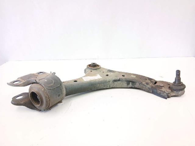 31317662 Brazo inferior derecho de la suspensión delantera comprar Girona