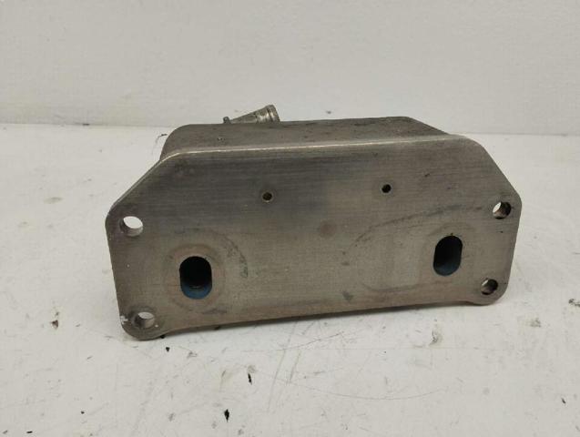31325045 Radiador de aceite  en stock Sabadell