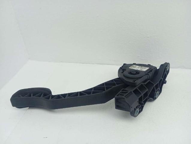 31329062 Pedal del acelerador  en stock Castellón