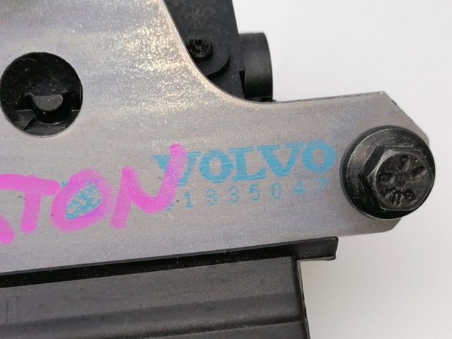 31335047 VOLVO Cerradura de maletero  en stock Córdoba