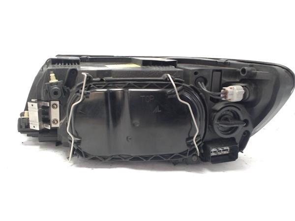 VOLVO 31335222 Faro derecho  en stock Salamanca