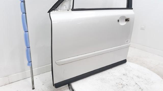 31335440 VOLVO Puerta delantera izquierda comprar Bilbao