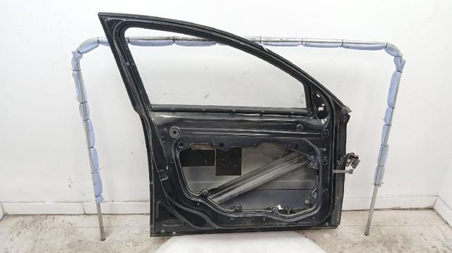 31335440 VOLVO Puerta delantera izquierda  comprar en Oviedo