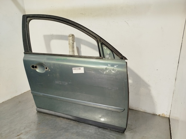 VOLVO 31335444 Puerta delantera derecha comprar Barcelona