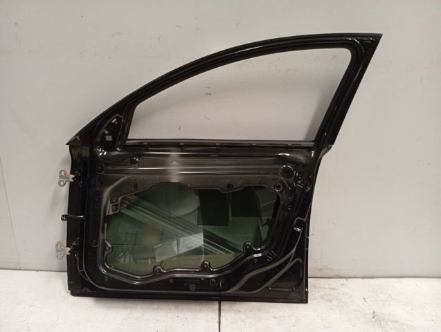 31335444 VOLVO Puerta delantera derecha  comprar en Lleida