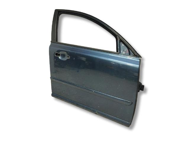 31335444 VOLVO Puerta delantera derecha comprar Alcalá