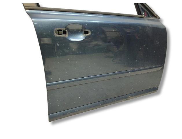 31335444 VOLVO Puerta delantera derecha  en stock Gandía