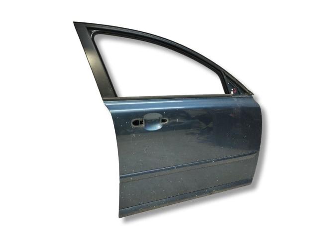 31335444 VOLVO Puerta delantera derecha  en stock Huelva