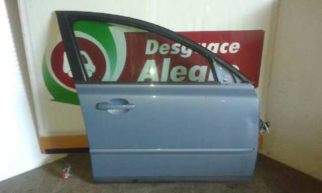 31335444 VOLVO Puerta delantera derecha  en stock Gandía