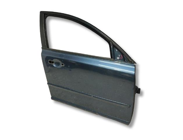 31335444 VOLVO Puerta delantera derecha  en stock Huelva
