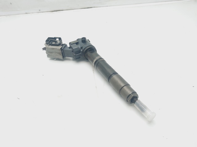 VOLVO 31336878 Inyector de combustible  comprar en Albacete