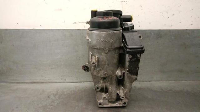 Portafiltro de aceite 31338685 VOLVO