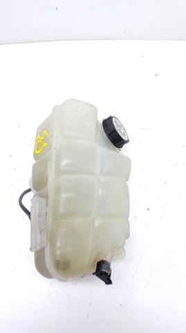 Botella expansion Volvo V40  desde 43,07 €